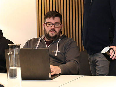 i2secops team at work